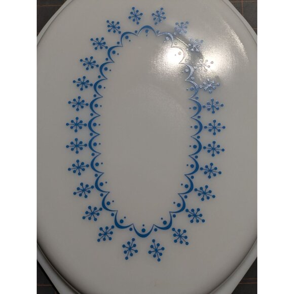 Vintage Pyrex Blue Snowflake Garland Oval Lid 12.75" White Glass Replacement - Picture 3 of 15